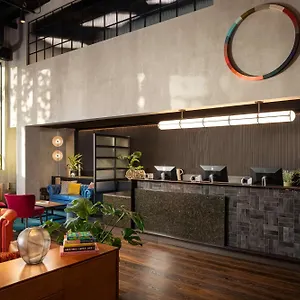Hotel The Gantry London, Curio Collection By Hilton, London